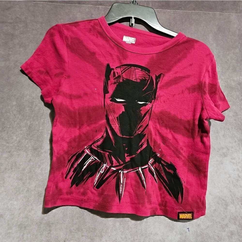 Women's Marvel x Nikkolas Smith Black Panther Cropped Tee Small